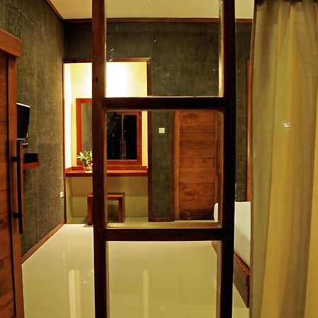Hotel Good Heart Gili Trawangan Esterno foto