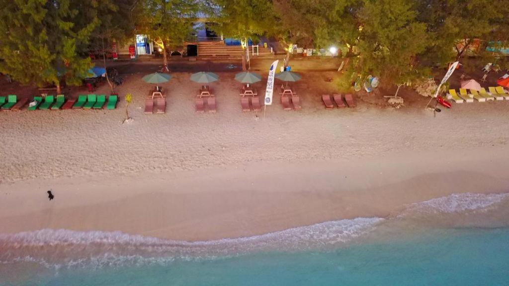 Hotel Good Heart Gili Trawangan Esterno foto