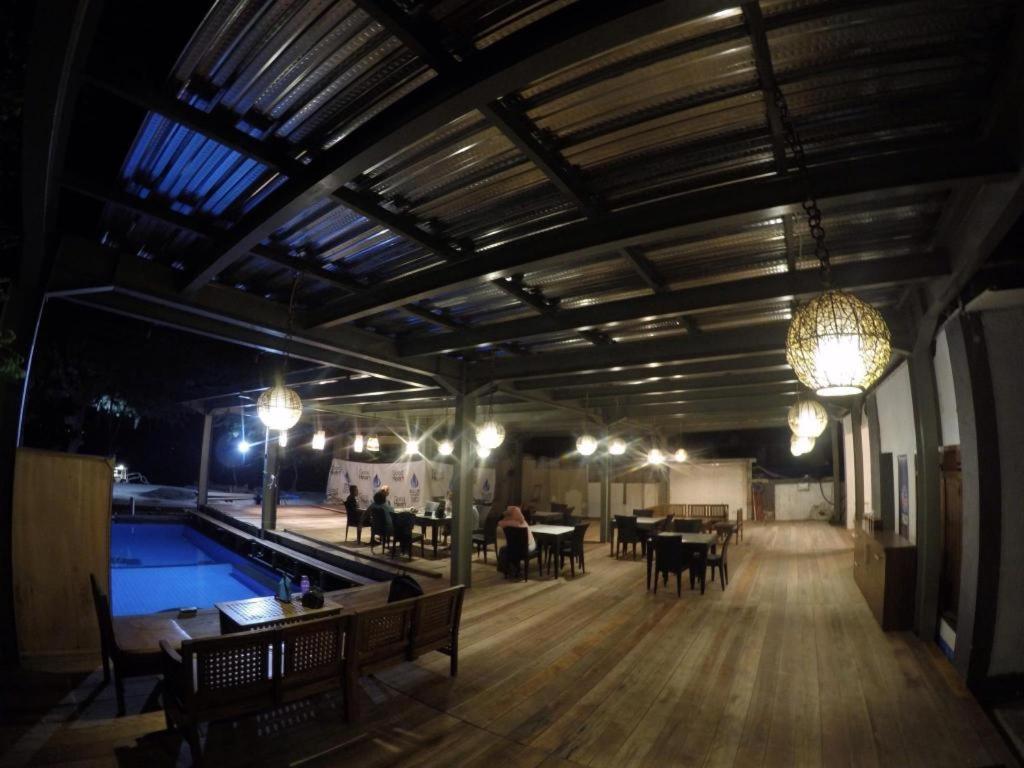 Hotel Good Heart Gili Trawangan Esterno foto