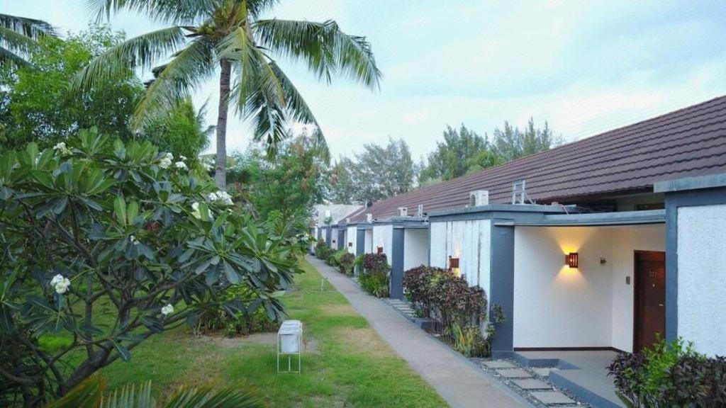 Hotel Good Heart Gili Trawangan Esterno foto