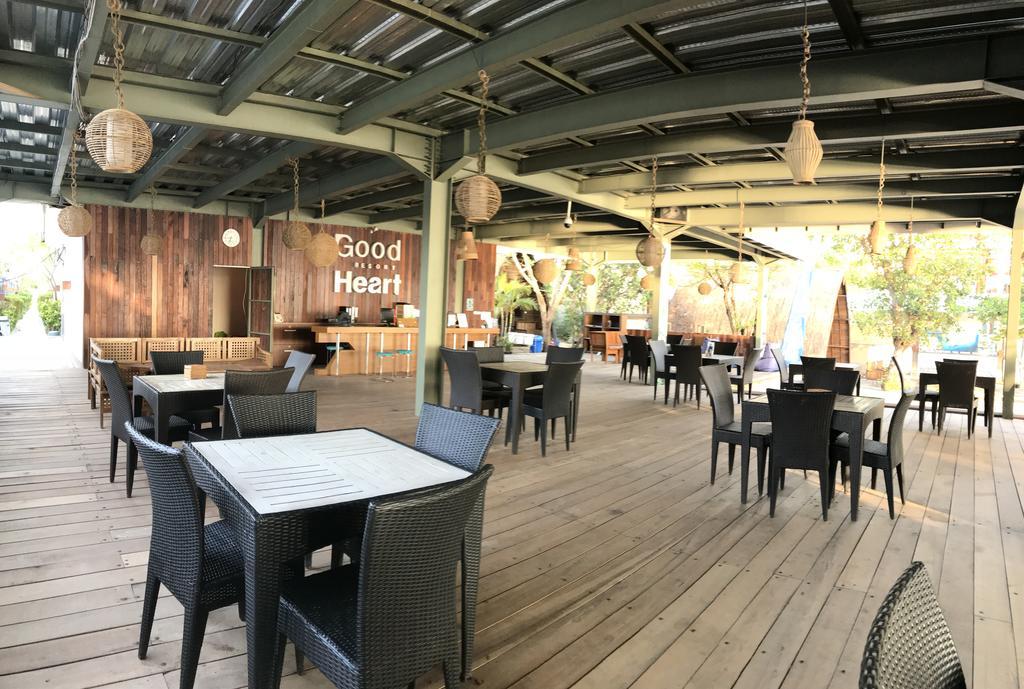 Hotel Good Heart Gili Trawangan Esterno foto